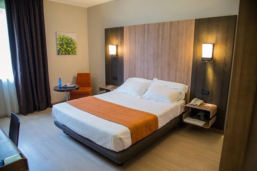 THotel Lamezia Lamezia Terme Esterno foto